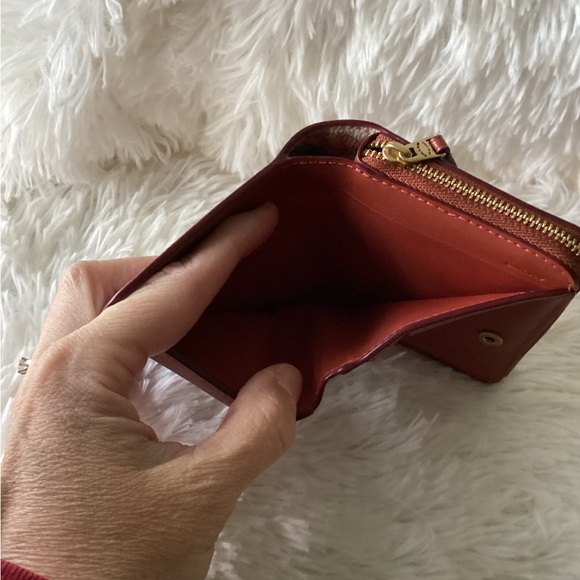 Coach Mint + Serf tan rust multi bifold wallet. Wallet is brand new with tags. - Picture 9 of 9